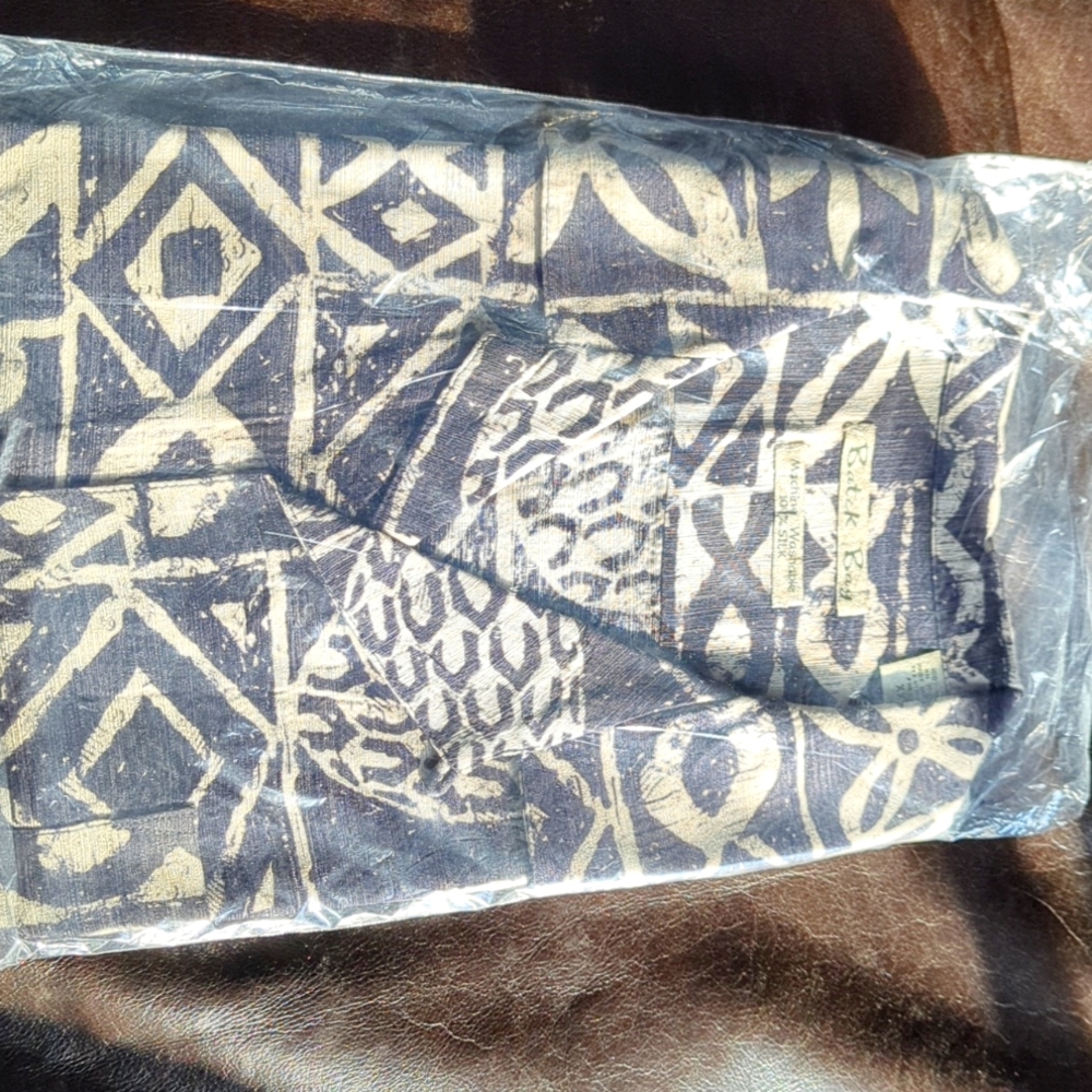 Men's 2XL silk Hawaiian shirt